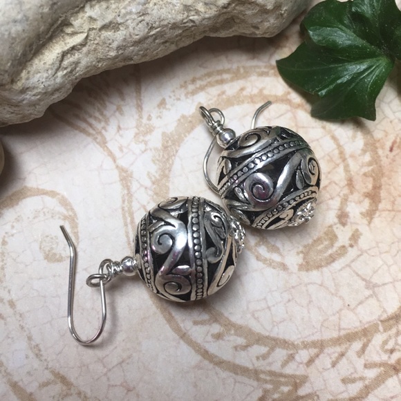 925 wires lightweight swirly ball earrings silver - Picture 3 of 4